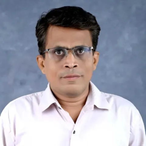 Dr. Adv. Pavan Kumar Parikh