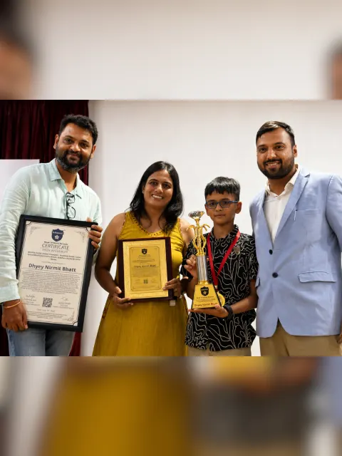Dhyey Nirmit Bhatt — Blindfold Rubik’s Skating Champion – Maximum Rubik’s Cubes Solved Blindfolded While Reciting Hanuman Chalisa On Inline  Skates
