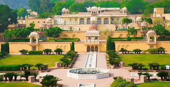 Sisodia Rani Ka Bagh: A Royal Garden Getaway In Jaipur