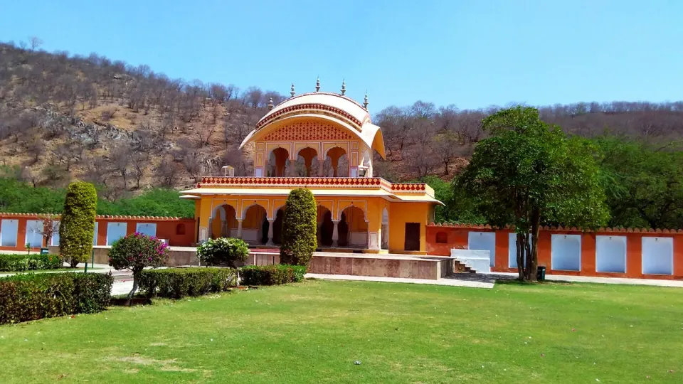 Kanak Vrindavan Garden Jaipur – A Peaceful Retreat