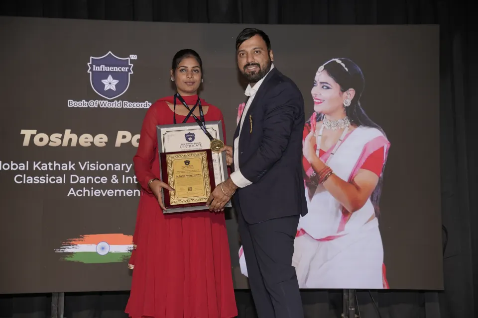 Dr. Toshee Pandey ( Toshika) — Tej Mukesh Kajalia, Tej Kajalia World Record, Largest Underprivileged Students Dance Workshop, Group Dance Performance Record, Influencer Book Of World Records